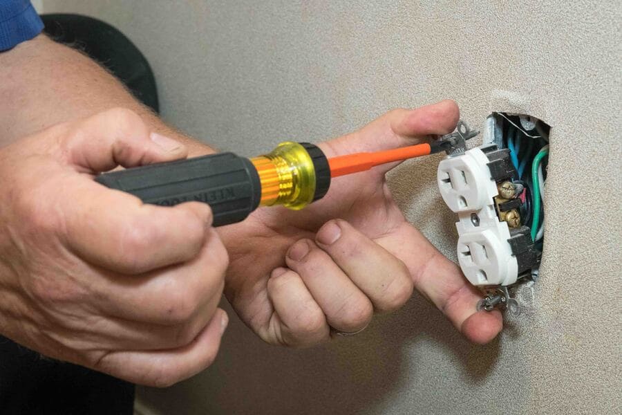 Outlet repair Service
